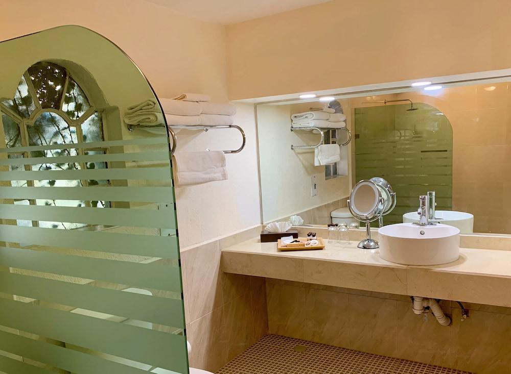 Hotel Inn Galerias Aguascalientes Zewnętrze zdjęcie