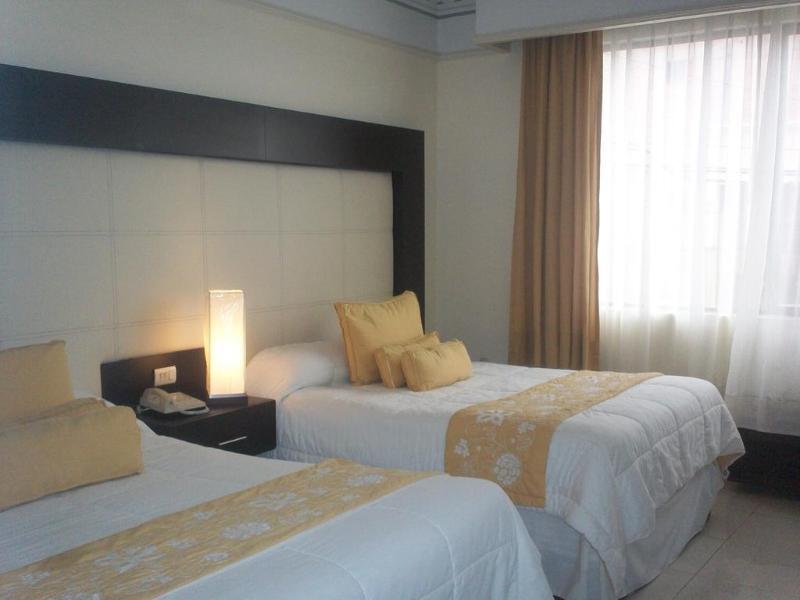 Hotel Inn Galerias Aguascalientes Zewnętrze zdjęcie